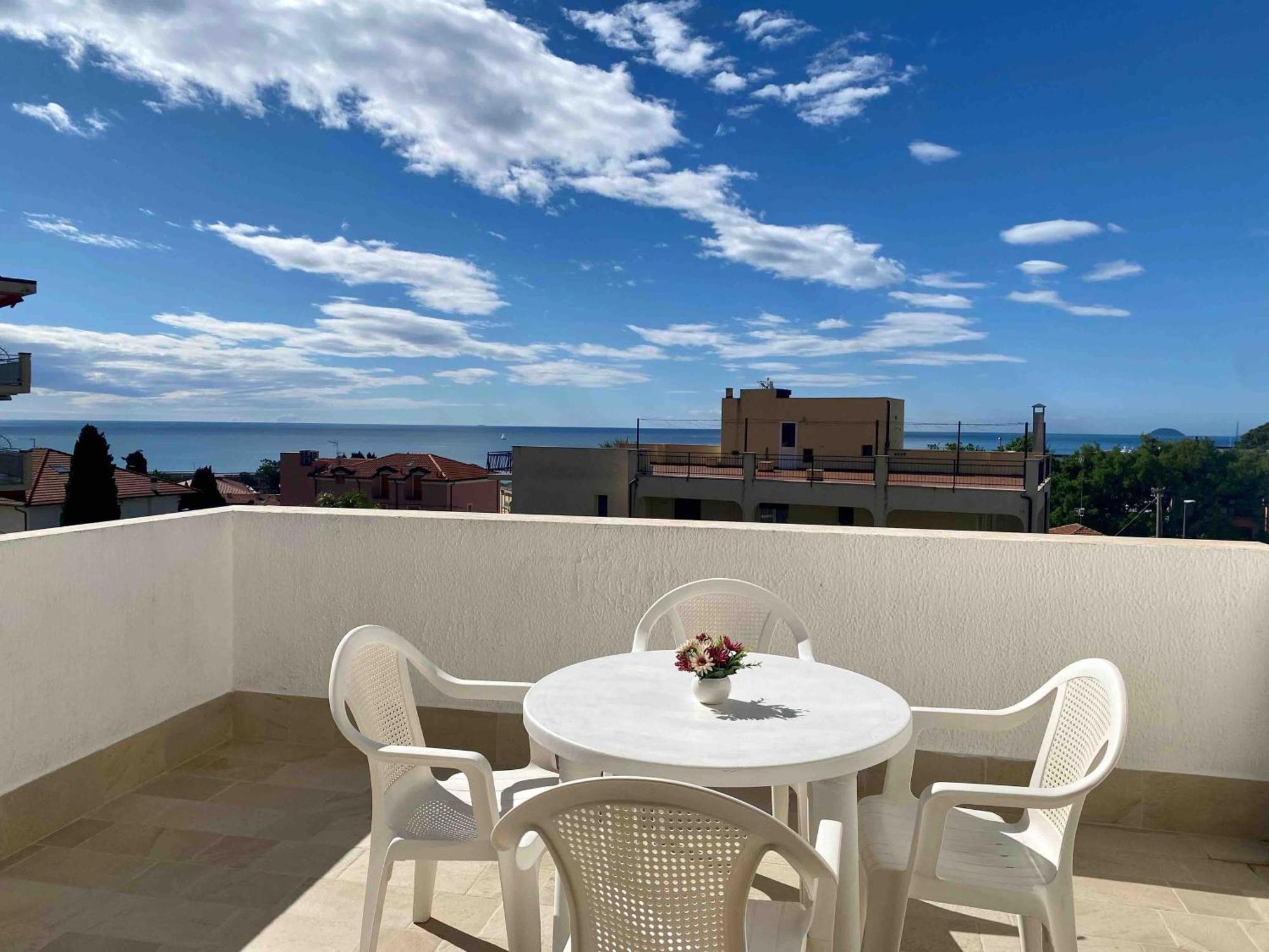 Residence Mare Verde Pietra Ligure Dış mekan fotoğraf