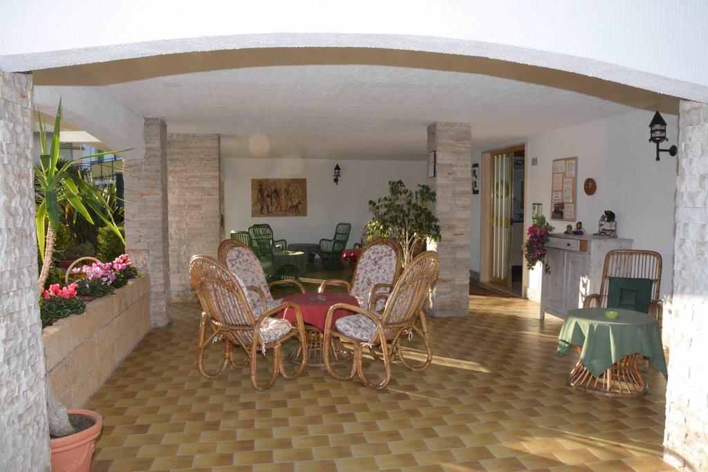 Residence Mare Verde Pietra Ligure Dış mekan fotoğraf